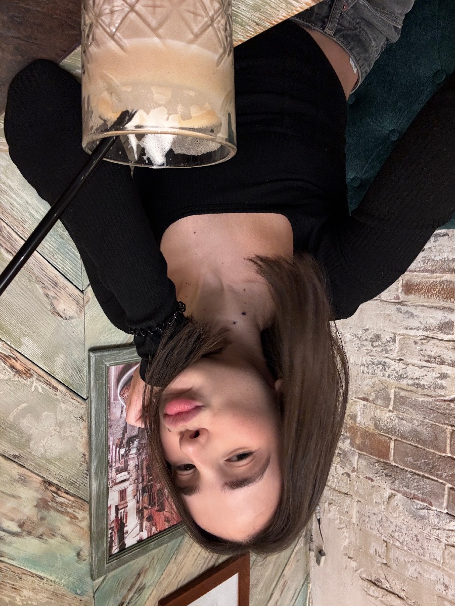 Fresh photos, fresh mood — Tina online in Chelyabinsk